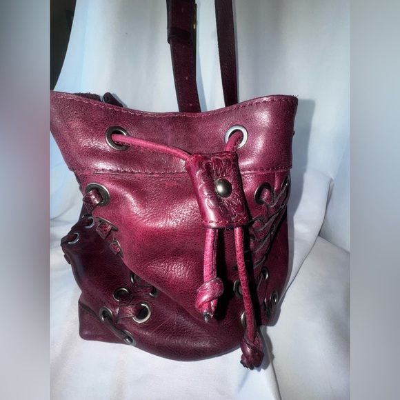 Patricia Nash Bucket Handbag Leather - Picture 7 of 12